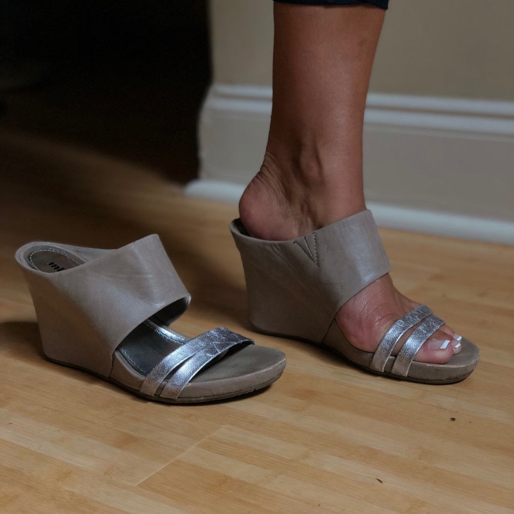 Kenneth Cole Wedges